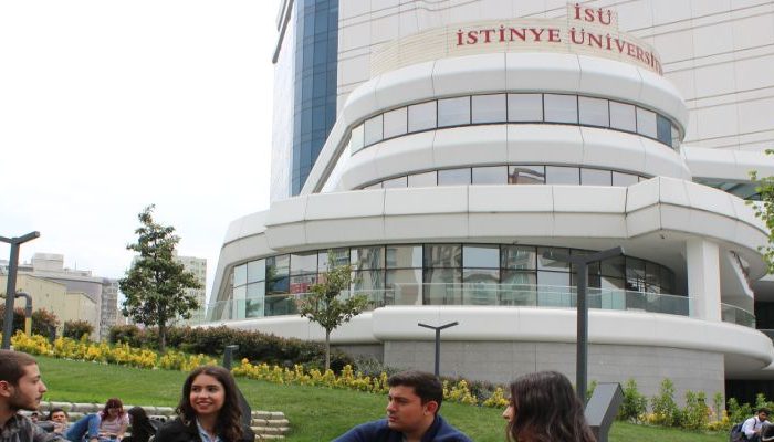 İstinye Üniversitesi