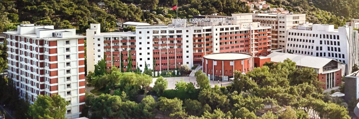 İzmir Ekonomi Üniversitesi Bitirme Tezleri Danışmanlık Hizmeti